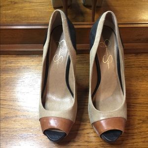 Jessica Simpson Pleasance Platform Pump